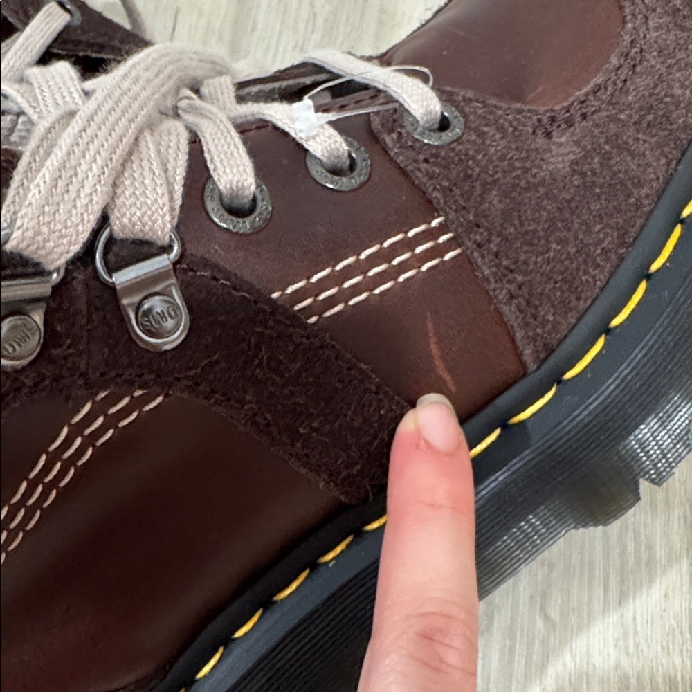NWOB Dr. Martens Zuma leather suede hiker style Brown High-Top Boots - Picture 7 of 7